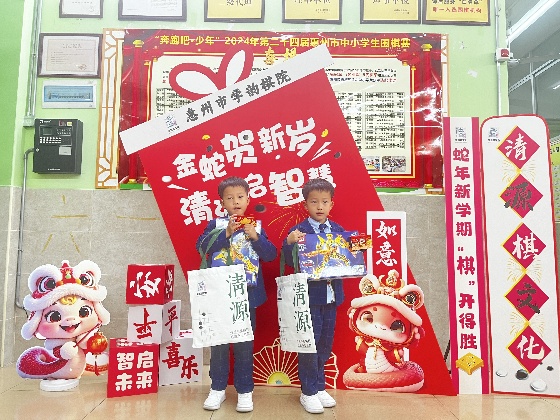 續(xù)費(fèi)照10_副本.jpg 續(xù)費(fèi)照10_副本.jpg